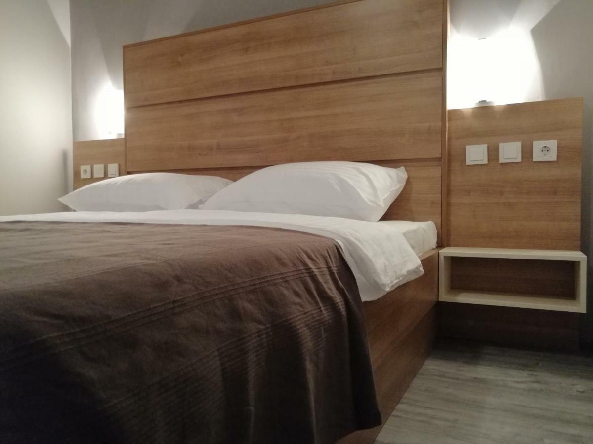 Apartmani Simon Lopar Exterior photo